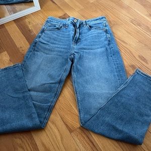 blue AE jeans
